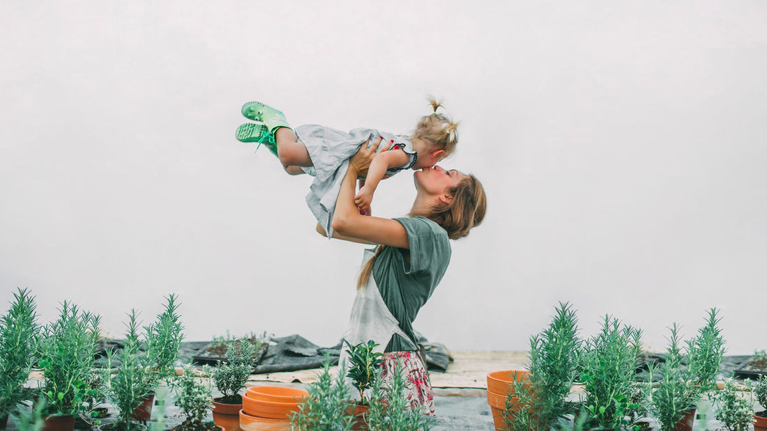 5 simple, healthy and eco-friendly ways to be a "Supermom" without overdoing it